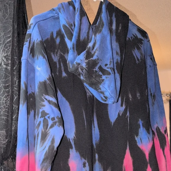 Jordan Men's Tie-Dye Hoodie - Black, Blue, and Pink - Picture 6 of 7